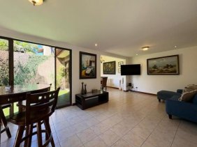 Casa en Alquiler en pozos Santa Ana, San José