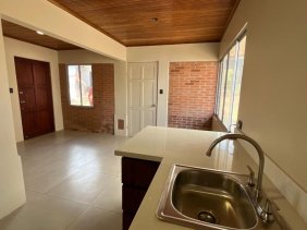 Apartamento en Alquiler en LLorente Flores, Heredia