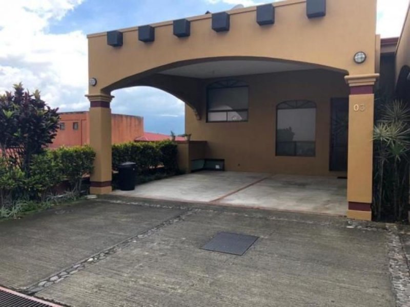 Foto Casa en Alquiler en Montes de Oca, San José - U$D 1.180 - CAA23200 - BienesOnLine