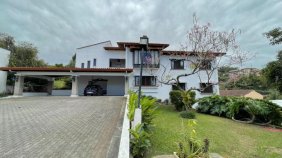 Apartamento en Alquiler en  Escazú, San José