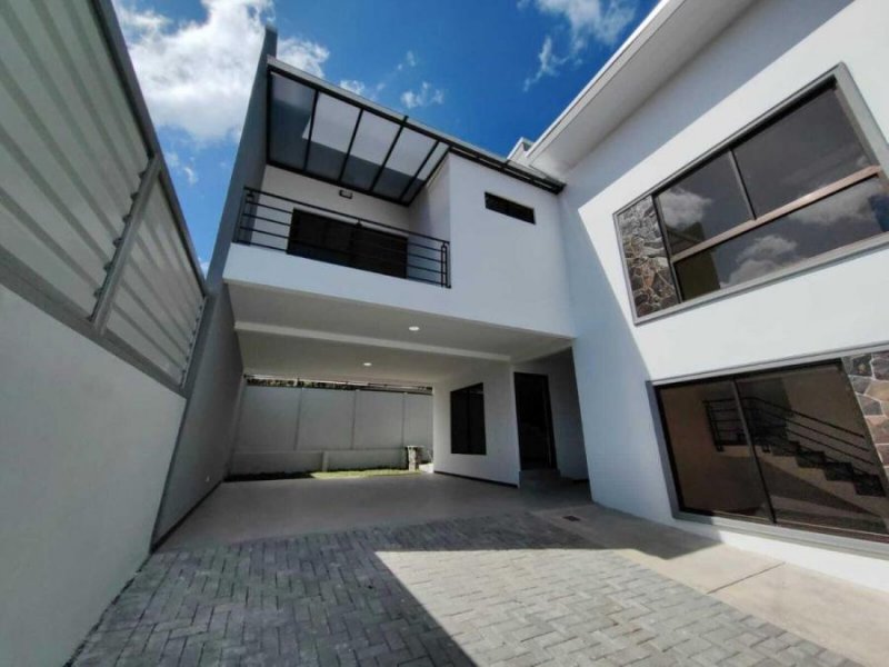 Casa en Alquiler en  Mora, San José