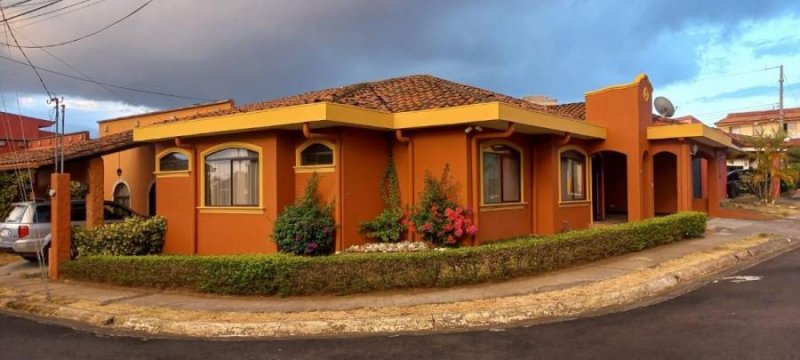 Casa en Alquiler en  San Francisco, Heredia