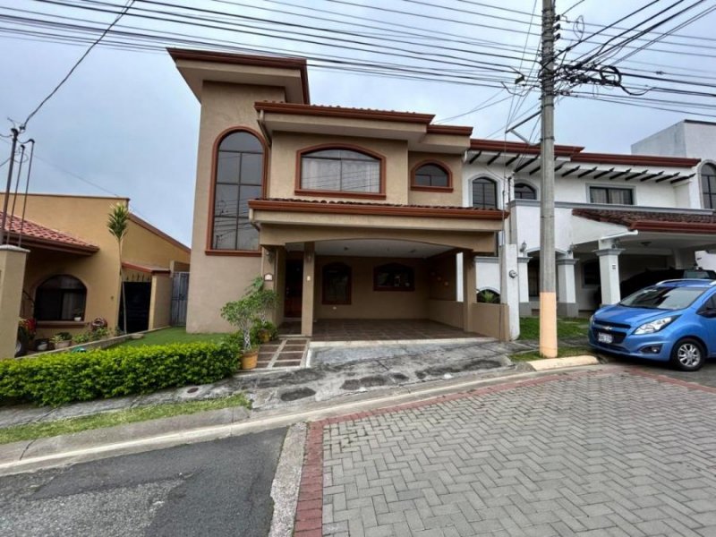 Casa en Alquiler en San Francisco, Heredia. RAH 25-1696