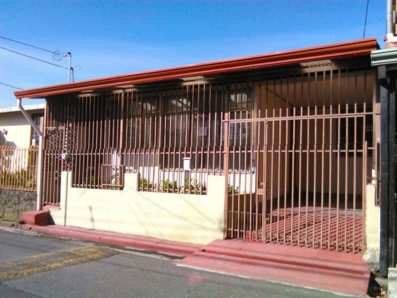 Casa en Alquiler en Los Lagos Heredia, Heredia