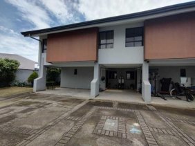 CASA EN VENTA EN BARVA, cod: CTL 25-163