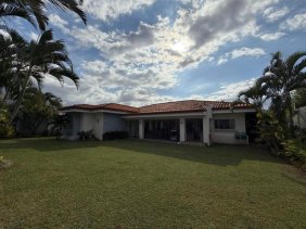 CASA EN VENTA EN BELEN , cod: CTL 25-1412