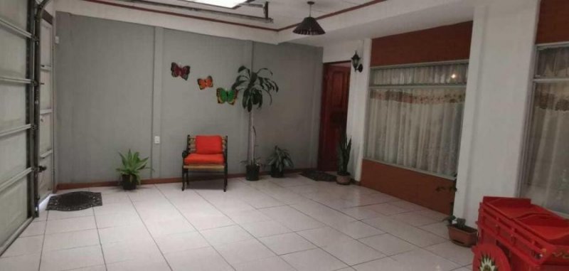 Foto Casa en Venta en Carmen, Cartago - U$D 98.000 - CAV40936 - BienesOnLine