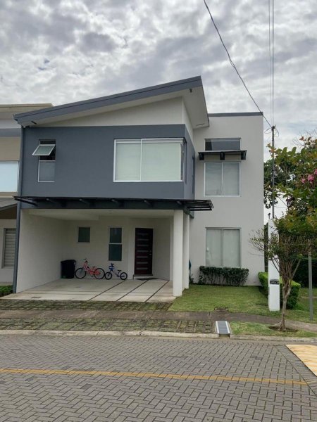 Foto Casa en Venta en Curridabat, San José - U$D 295.000 - CAV64818 - BienesOnLine