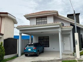 Casa en Venta en  Dulce Nombre, Cartago
