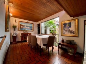 Casa en Venta en  Escazú, San José