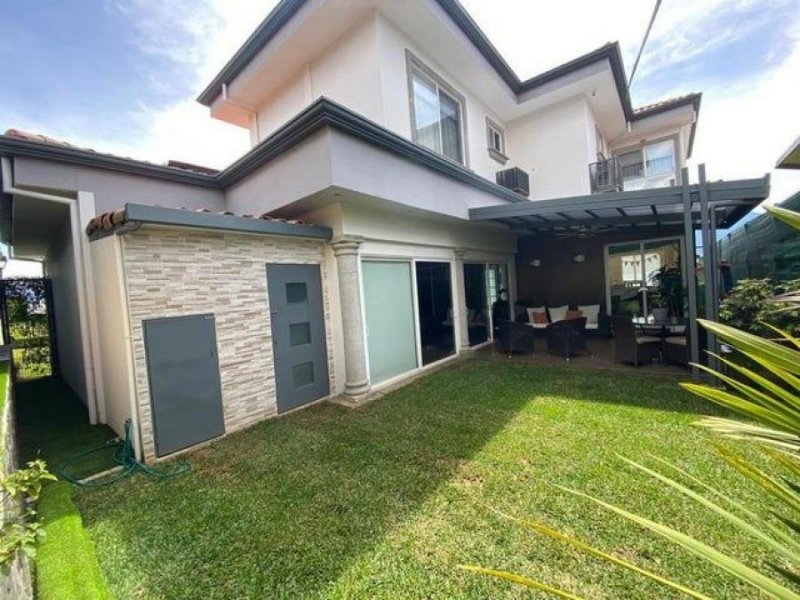 Casa en Venta en  Heredia, Heredia