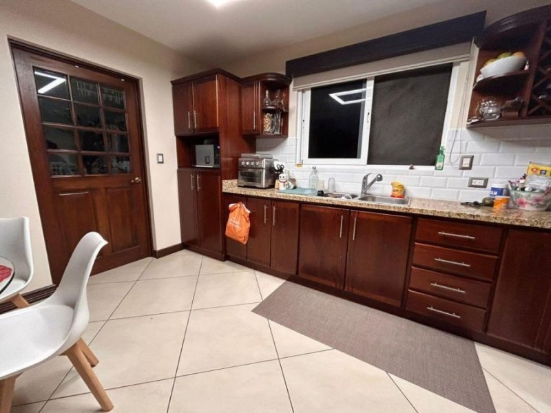 CASA EN VENTA EN HEREDIA, cod: CTL 25-1188