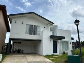 Casa en Venta en  Heredia, Heredia