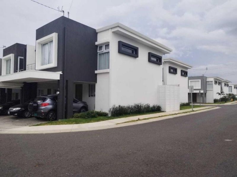 CASA EN VENTA EN HEREDIA, cod: CTL 25-64