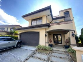 Casa en Venta en  Heredia, Heredia