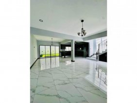 Casa en Venta en  Heredia, Heredia