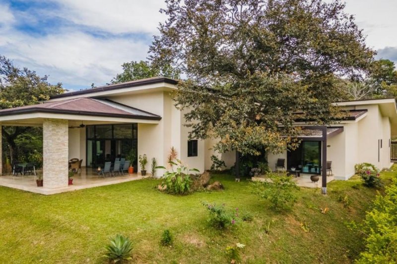 Casa en Venta en  Guácima, Alajuela