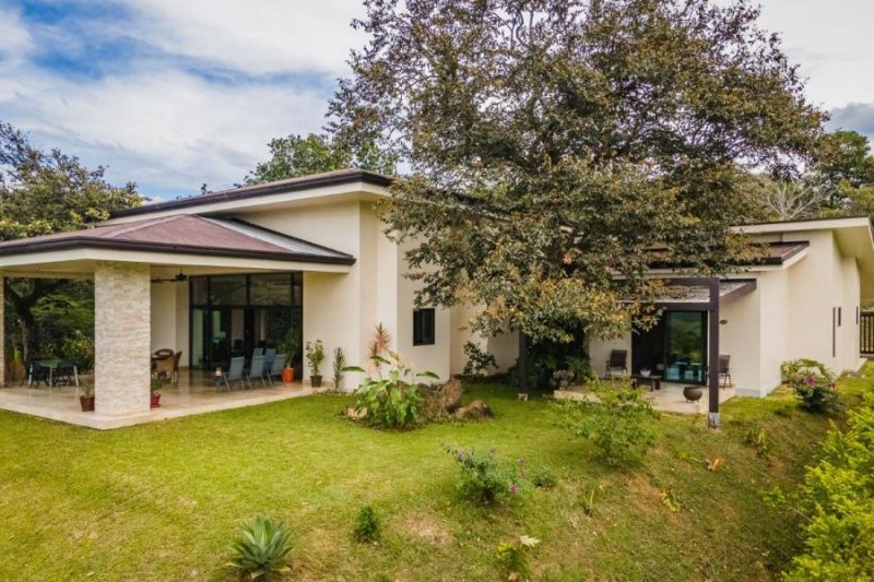 Casa en Venta en  Guácima, Alajuela