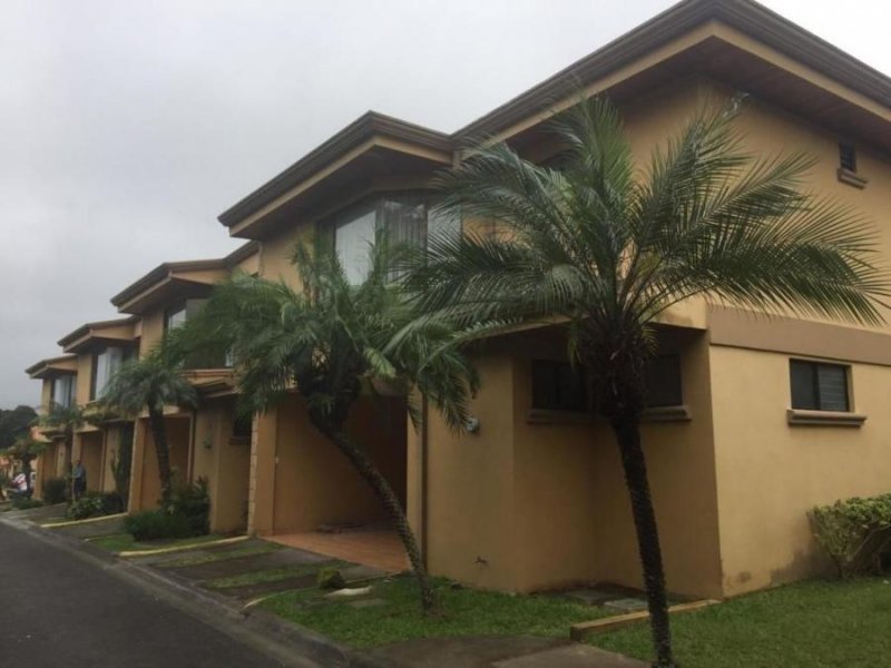 Foto Casa en Venta en San Rafael, Montes de Oca, San José - U$D 200.000 - CAV25277 - BienesOnLine