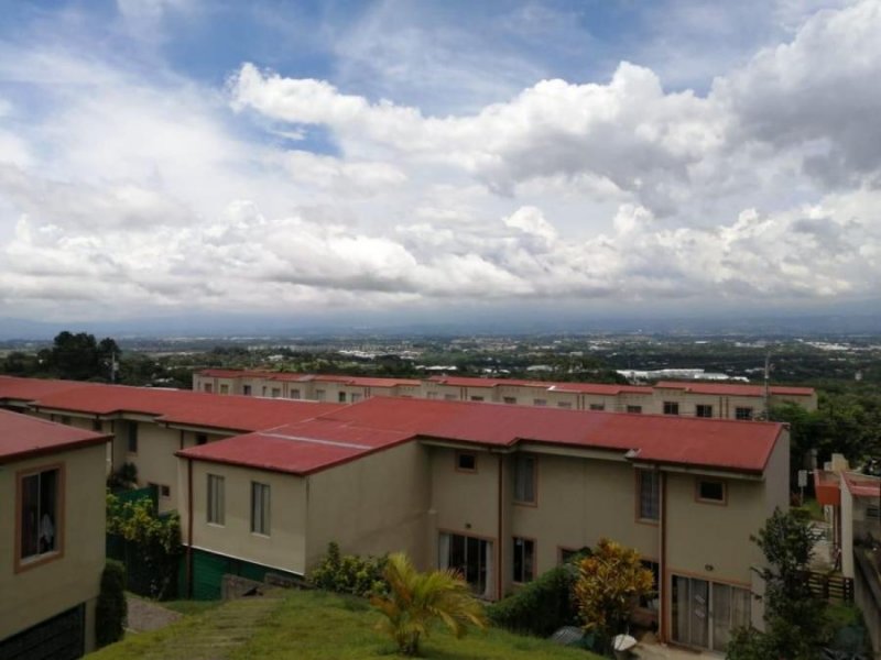 Foto Casa en Venta en Piedades., Santa Ana, San José - U$D 99.000 - CAV38956 - BienesOnLine