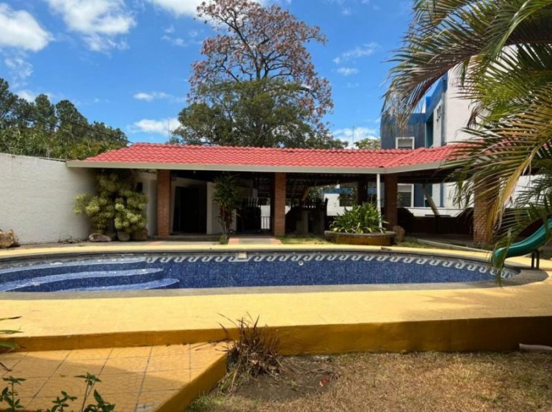 Casa en Venta en  Santa Ana, San José