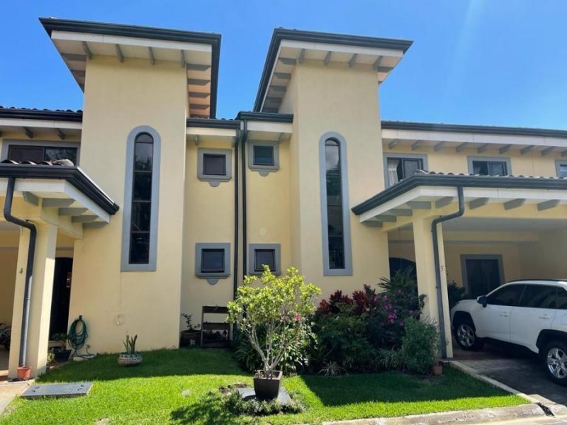 Casa en Venta en  Escazú, San José