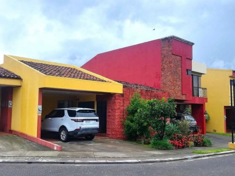 Casa en Venta en  San Antonio, Heredia