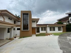 Casa en Venta en  San Francisco, Heredia