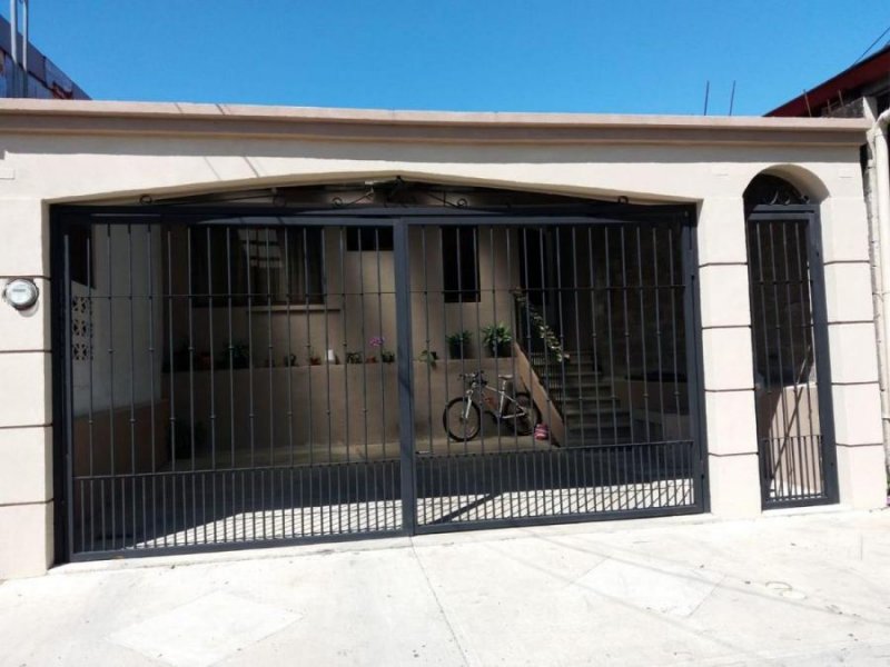 Casa en Venta en  Heredia, Heredia