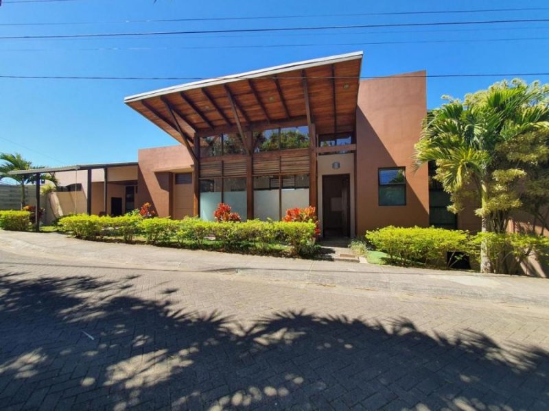 Casa en Venta en  San Isidro, Alajuela
