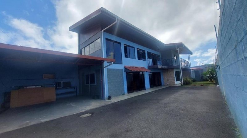 CASA EN VENTA EN SAN ISIDRO, cod: CTL 25-1326