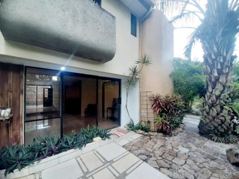 Casa en Venta en  Escazú, San José