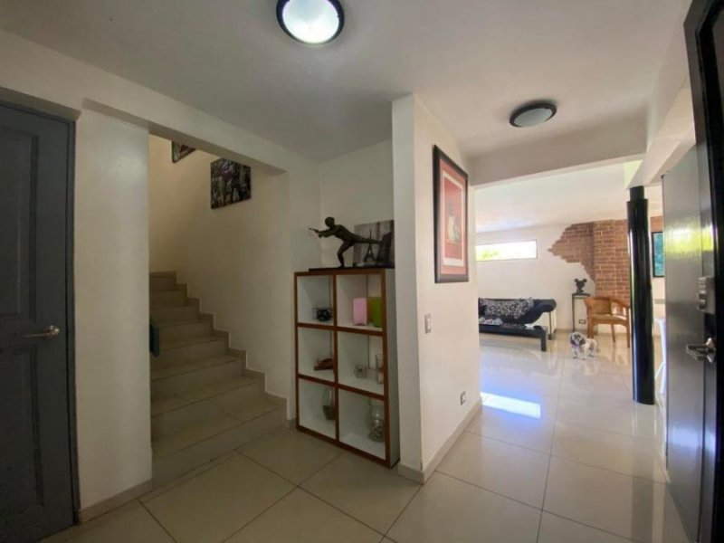 CASA EN VENTA EN SANTA ANA, cod: CTL 25-524