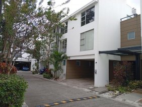 Casa en Venta en  Santa Ana, San José