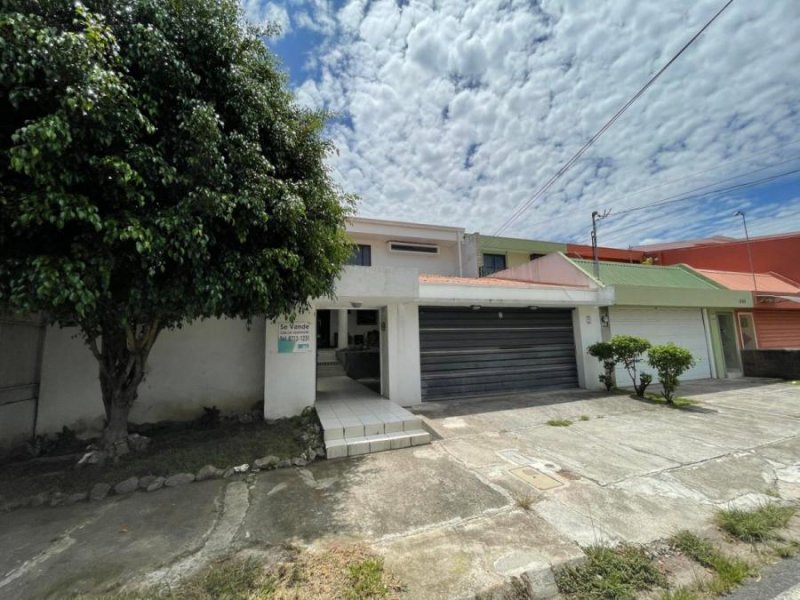 Casa en Venta en  Escazú, San José