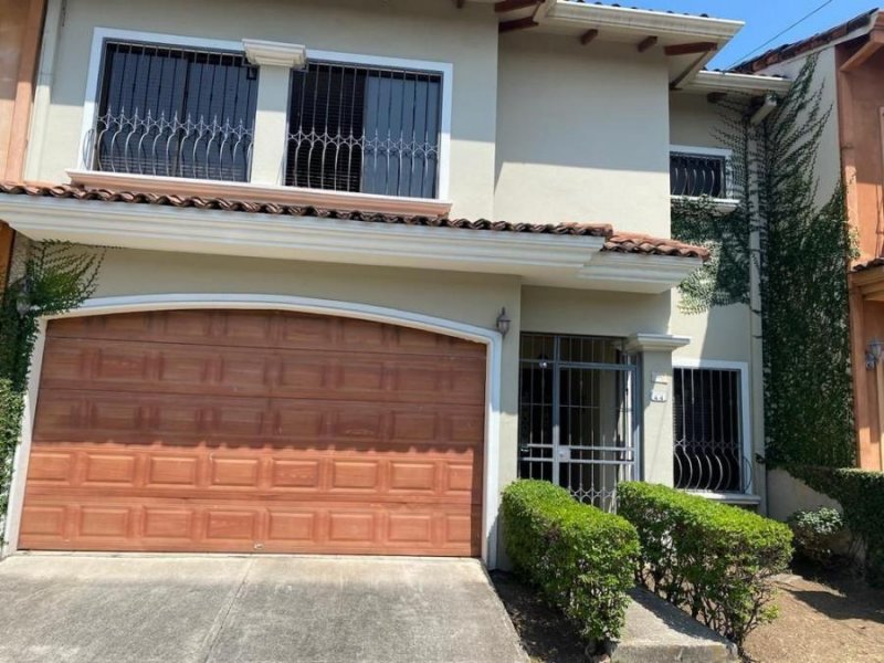 Casa en Venta en  Escazú, San José