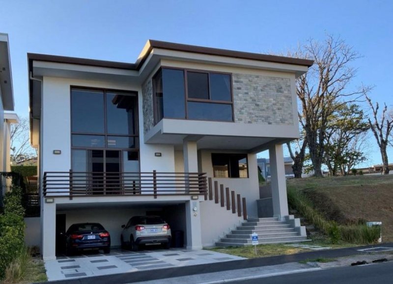 Foto Casa en Venta en Heredia, Heredia - U$D 548.000 - CAV50573 - BienesOnLine