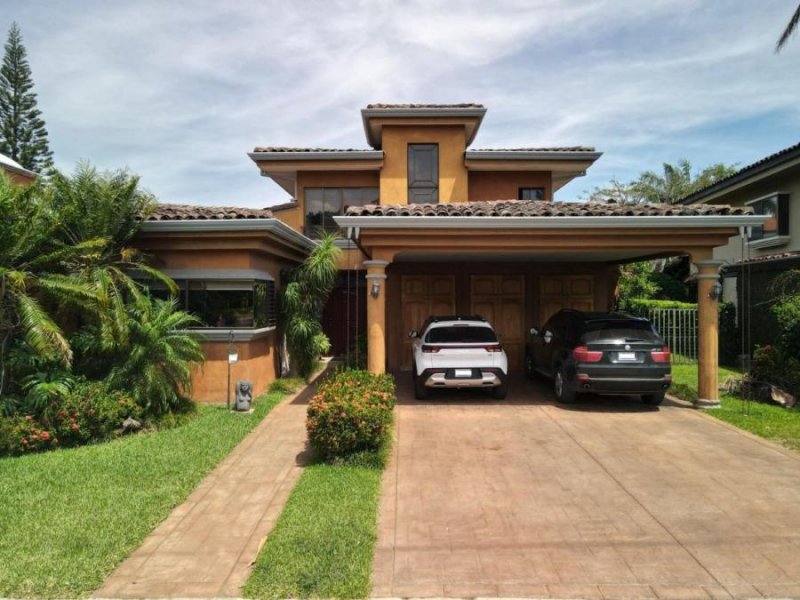 Casa en Venta en  Santa Ana, San José