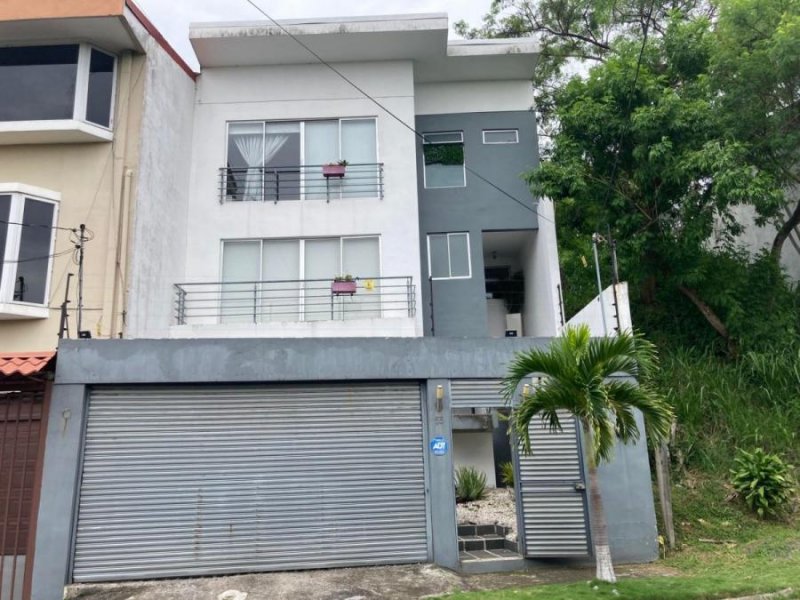 Casa en Venta en  Escazú, San José