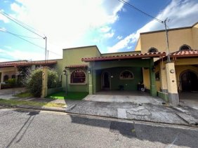 Casa en Venta en  San Francisco, Heredia