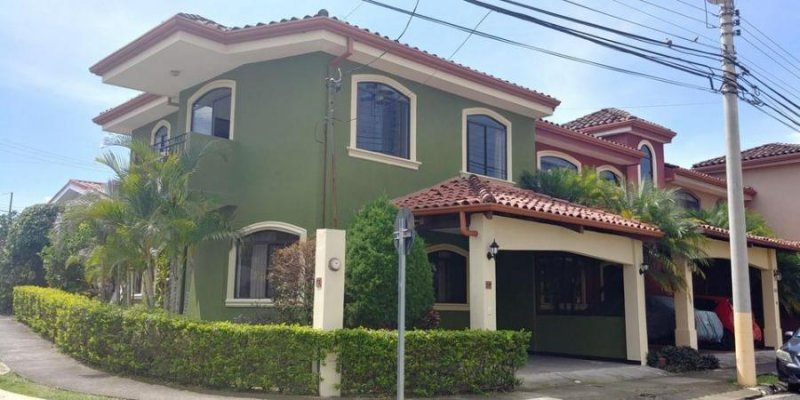 Casa en Venta en Condominio Hacienda San Agustin, Heredia Heredia, Heredia