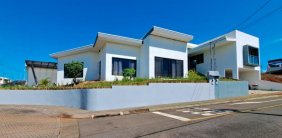 Casa en Venta en Condominio Loma Sol Grecia, Alajuela