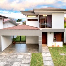 Casa en Venta en Puente de Piedra Grecia, Alajuela