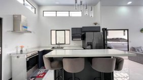 Casa en Venta en Condominio Montezuma Grecia, Alajuela