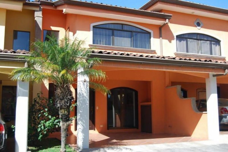 Foto Casa en Alquiler en SantaAnaPozos, Santa Ana, San José - U$D 1.100 - CAA24593 - BienesOnLine