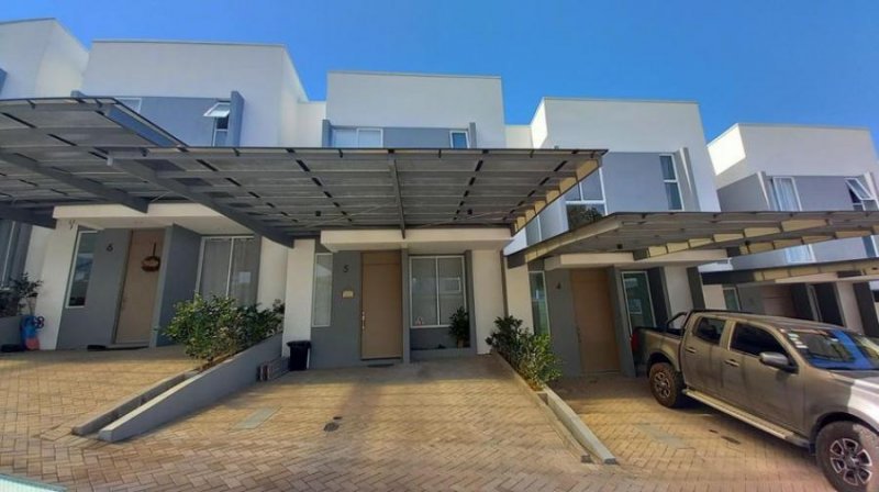 Casa en Venta en  Santa Ana, San José