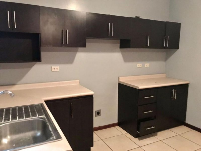 Foto Apartamento en Alquiler en Pozos, Santa Ana, San José - ¢ 285.000 - APA62095 - BienesOnLine