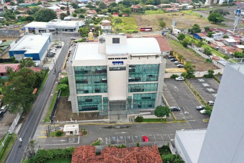 Oficina en Alquiler en San Rafael Escazú, San José