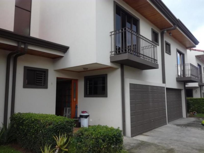 Foto Casa en Venta en Granadilla, Curridabat, San José - U$D 225.000 - CAV24447 - BienesOnLine