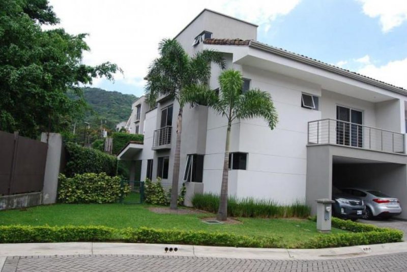 Foto Casa en Venta en Escazu Centro, Escazú, San José - U$D 490.000 - CAV24666 - BienesOnLine